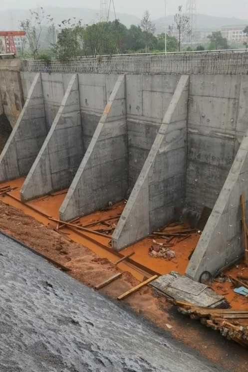 信阳息县锚杆式挡土墙